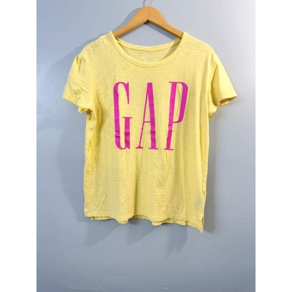 Gap T-shirt women size M